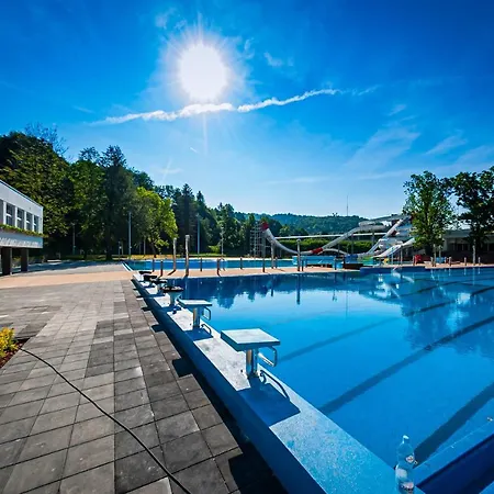 Apartment Apartament Na Urlop - Centrum - Przy Bulwarze - 500M Do Basenow Wisla Wisla